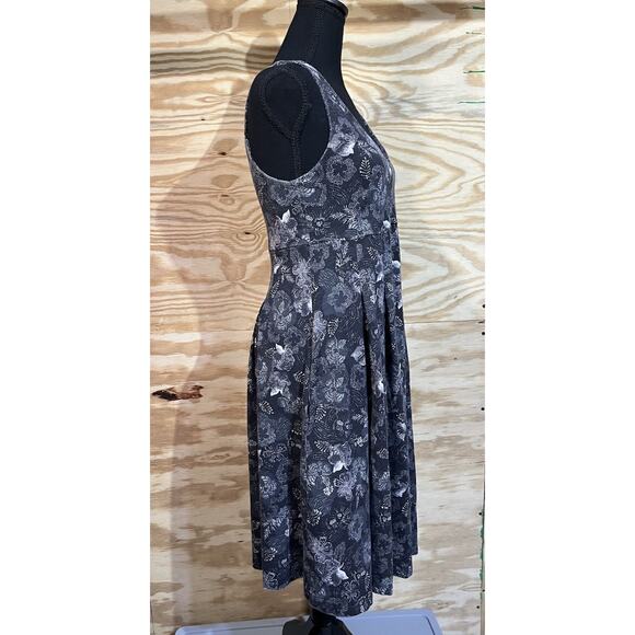 Patagonia Laurel Ridge Sun Dress Medium Gray Floral Stretch Comfort Athletic - Picture 5 of 13